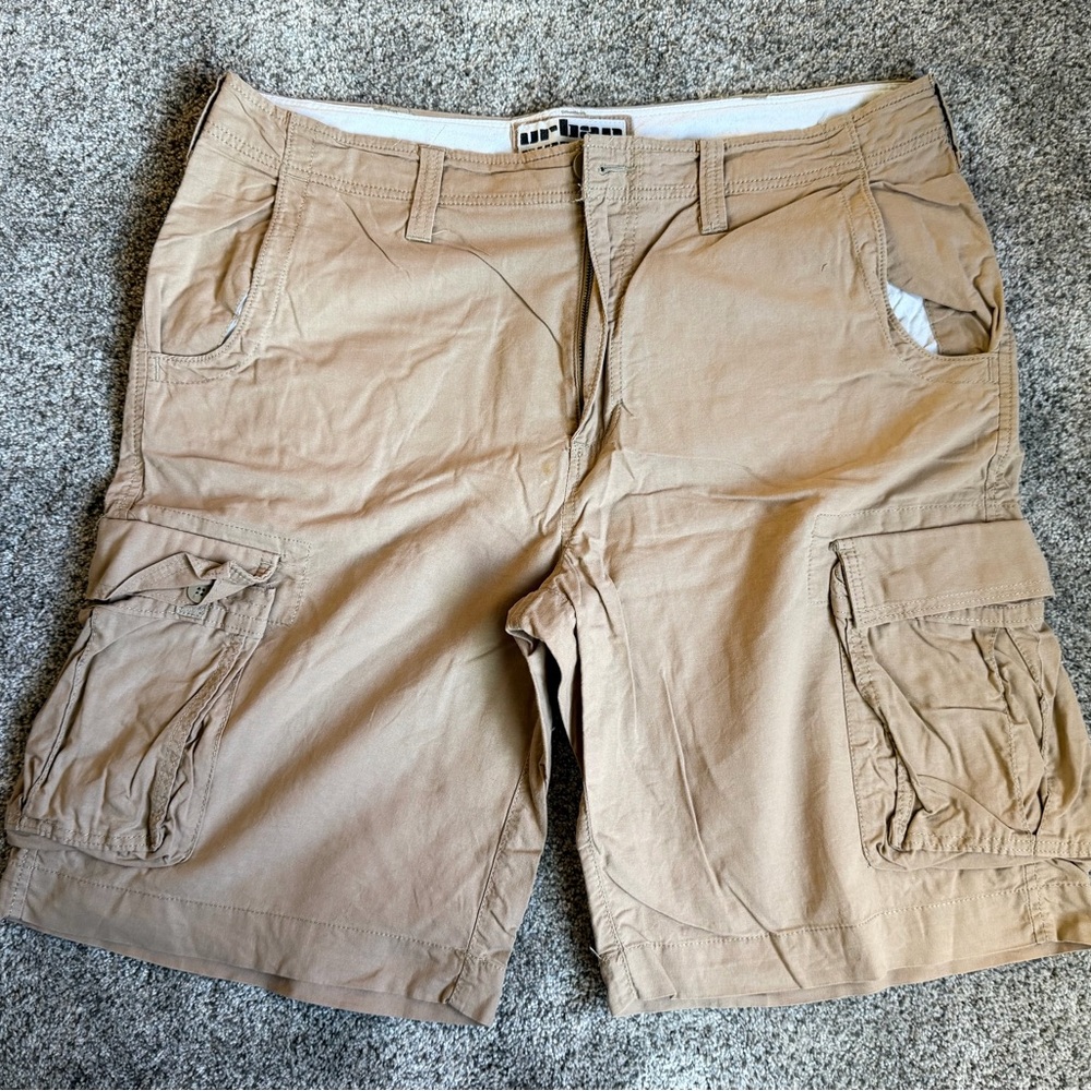 Urban Pipeline Tan Men’s‎ Cargo Shorts